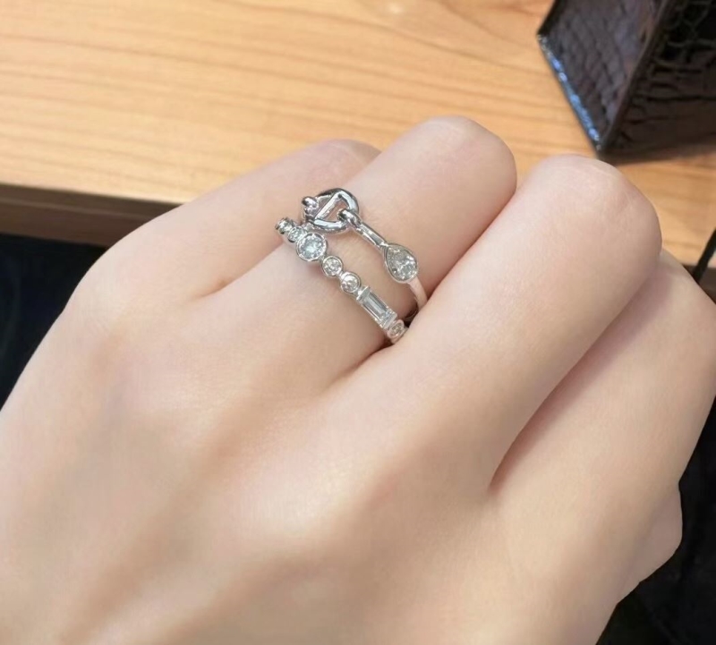 H**me5 rings